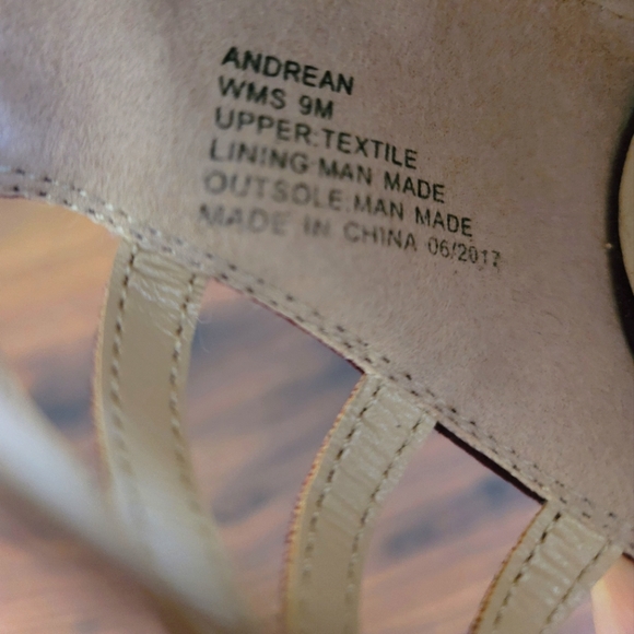 Charming Charlie lace-up pumps (EUC) 🛍 HP 🛍 - Picture 3 of 6